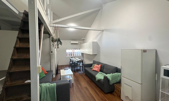 Abeno Casa | 3BR Entire Home, 1-Min Walk to Midosuji Line, Sleeps 10