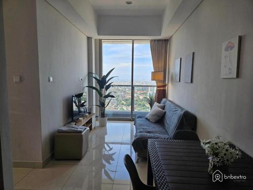 Jakarta Apartamento | 3BR Flat in Taman Anggrek Residence