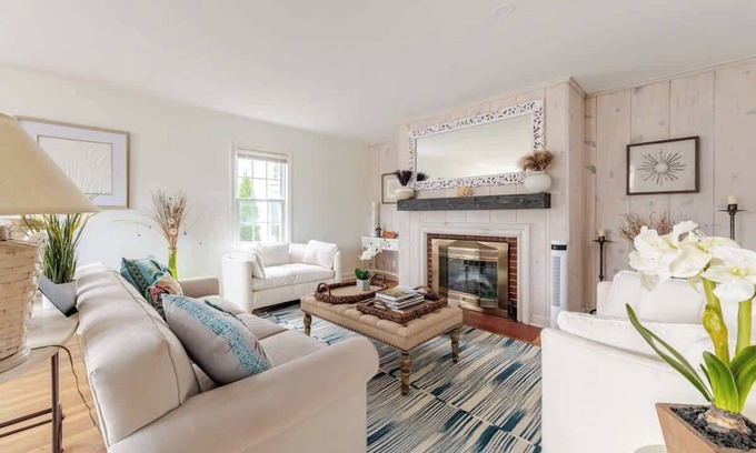 Port Chester Casa | 3br + game rm abt 45min drive or easy train to NYC