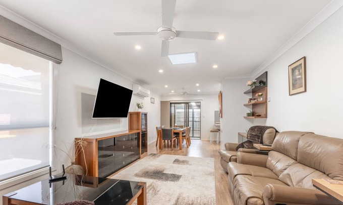 Highett Casa | 3BR Highett Holiday Abode
