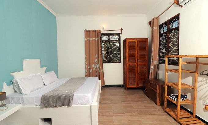 Bwejuu Beach Casa | 3BR Home in Paje with Pool – Walk to Beach, Dining, & Kite Spots