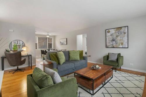 Rogers Park Apartamento | 3BR Homey & Spacious Apt - Paulina 1S