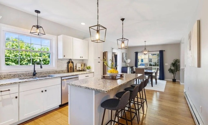South Portland Casa | 3BR Mid-Century Modern Retreat Near Portland & Willard Beach