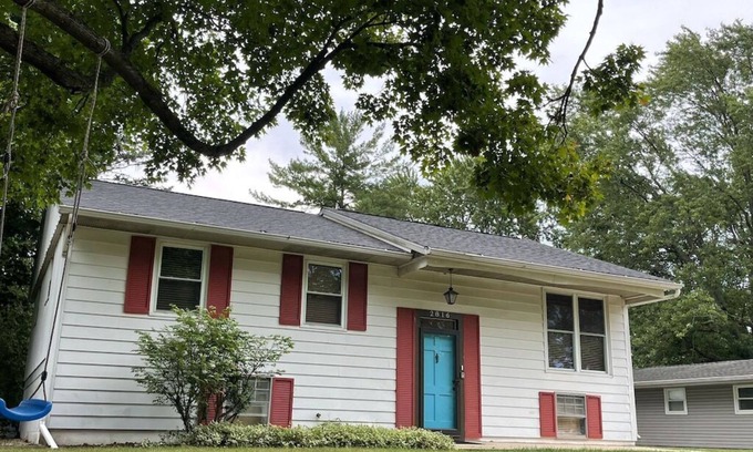 West Lafayette Casa | 3BR on Quiet Street in West Lafayette near Purdue