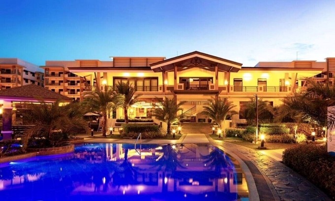 Paranaque Condominio | 3BR Resort Style Condo