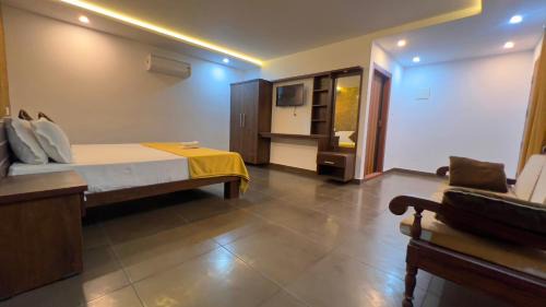 Vayittiri Casa | 3Empire Room with Common Pool