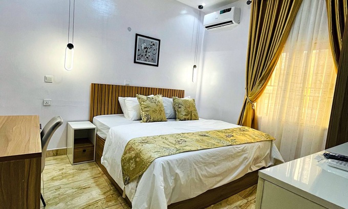 Ibadan Apartamento | 3G Gardens & Apartments, 4 units of 2-bedroom apartments in the city of Ibadan.