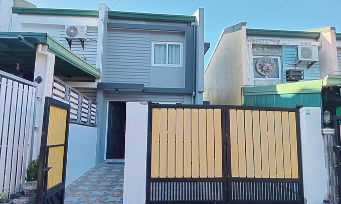 Calapan Casa | 3G's & C Calapan Transient House