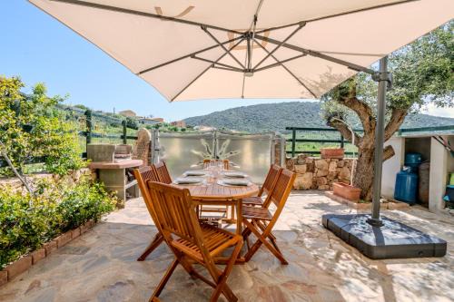 S'Iscala Apartamento | 3min dalla Spiaggia, Elegante Villetta a Budoni