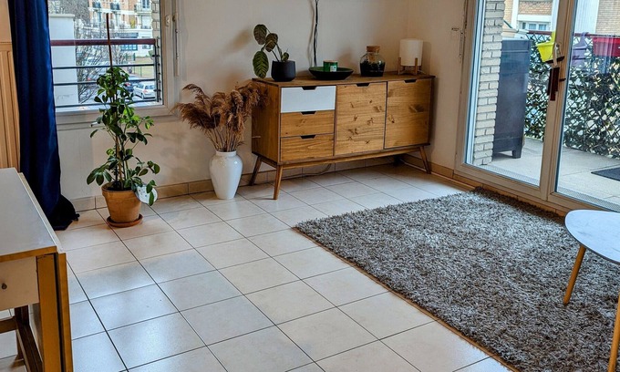 Colombes Apartamento | 3P apartment, bright, near Paris