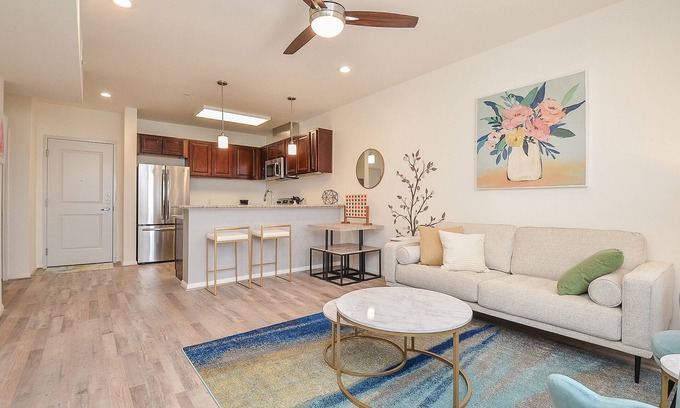Katy Condominio | 3P| Chic & Stylish Condo Unit| Lifestyle Center Living