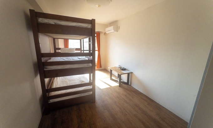 Midori Ward Apartamento | 3ppl/34room /1h by train to DisneyLand/Free WiFi(STD3-08)