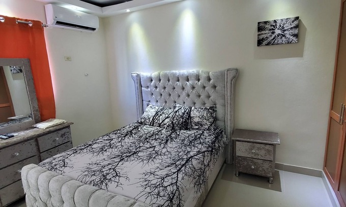 Tropical del Este Apartamento | H3B 3th nivel hermoso Apt Residencial Crow 4 tropical