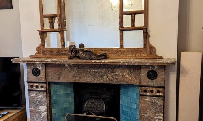 Hanham Casa | 4/5 bed terraced family home Bristol w parking