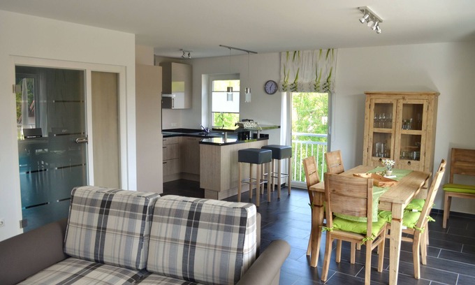 Kalzhofen Apartamento | Apartamento 4 **** EdelWeiß, 3 habitaciones, parking subterráneo, ascensor, WiFi, Oberstaufen Plus