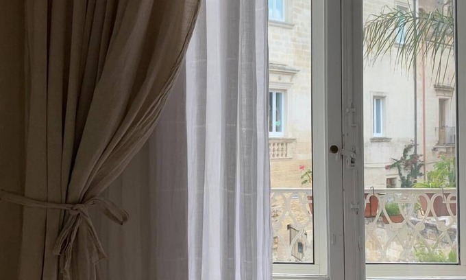 Lecce Historic Center Cama Y Desayuno | 4 B rooms -Boutique B&B in the historic center