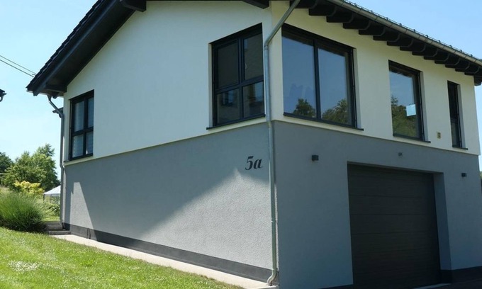 Hartlingen Apartamento | 4 bed apartment Elbbachblick - Ferienwohnungen Hof Elbbachtal