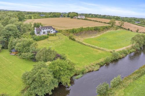 Bushmills Casa | 4 Bed in Bushmills oc-b31852