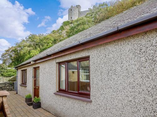 Harlech Casa | 4 Bed in Harlech 89631