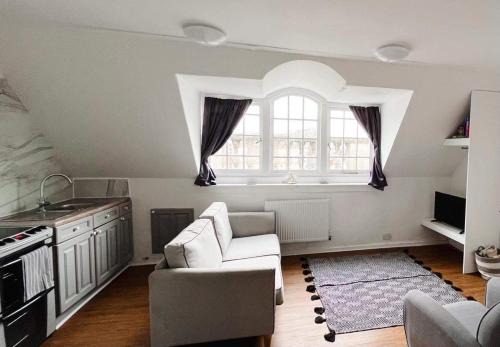 Trowbridge Apartamento | 4 bed loft apartment overlooking historic town