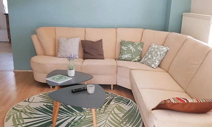 Schutz Apartamento | 4-bed vacation apartment Johann - Eifelhaus Franziska