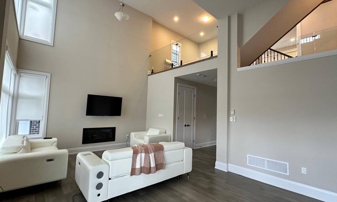 The Blue Mountains Casa | 4-bedroom 3.5 Bath in delightful Blue Mountains