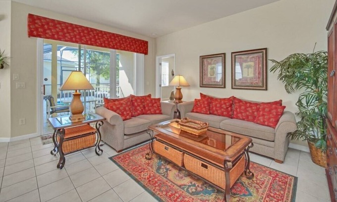 Trafalgar Village Villa | 4 Bedroom 3 Bath Pool Home Close To Disney 4972SS