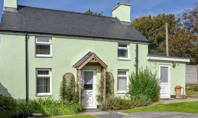 Llanfachraeth Cabaña | Alojamiento de 4 habitaciones cerca de Holyhead, Isla de Anglesey