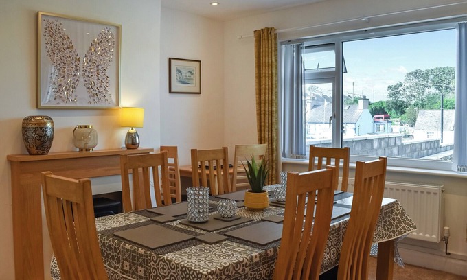 Amlwch Cabaña | 4 bedroom accommodation in Amlwch