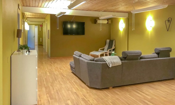 Finspang Municipality Apartamento | Apartamento de 4 habitaciones en.