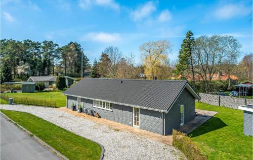 Rageleje Casa | 4 Bedroom Awesome Home In Vejby