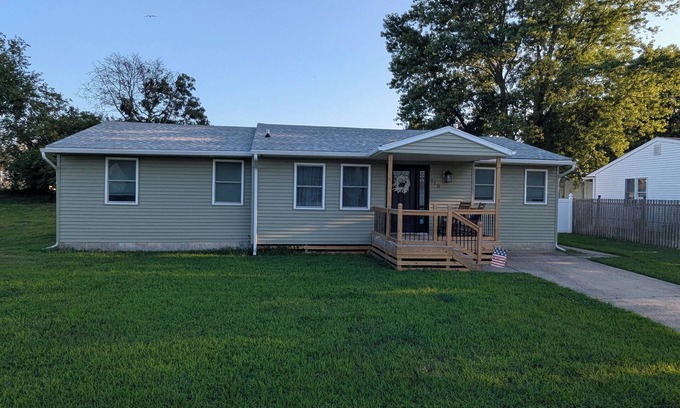 Lower Township Casa | 4-bedroom Beach House in charming North Cape May- FRESHLY UPDATED IN 2025!