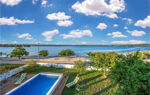 Raslina Casa | 4 Bedroom Beautiful Home In Raslina