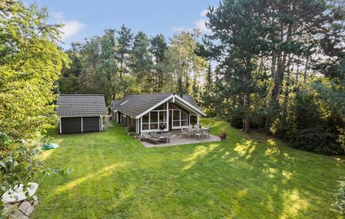 Melby Casa | 4 Bedroom Beautiful Home In Melby