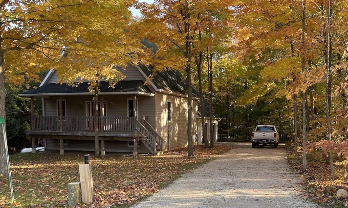 Flesherton Chalet De Esquí | 4 Bedroom Chalet Hike, Bike, Ski, Boat, ATV & Sled
