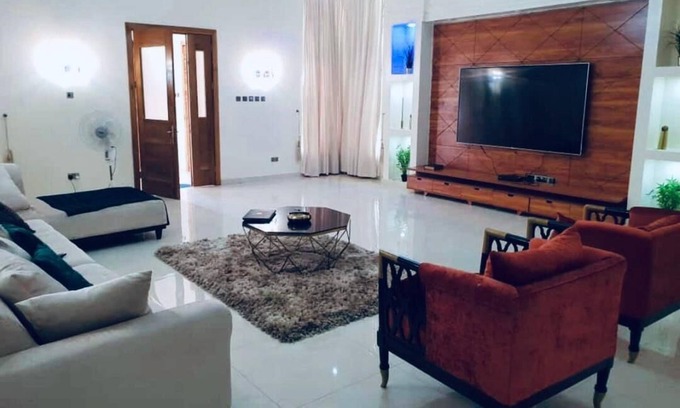 Ofin Casa | Dúplex de 4 habitaciones en lekki county estate lekki