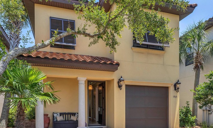 Villa Lago Casa | 4 Bedroom – Golf Course View - Villa Lago at Sandestin Golf & Beach Resort!