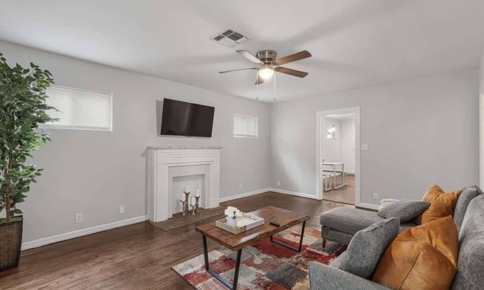 Wichita Falls Casa | 4 Bedroom home with Game Room