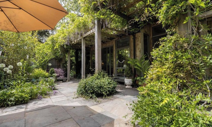 Haversham Casa | 4-bedroom house in Shelter Harbor w/ private access to pristine Weekapaug Beach