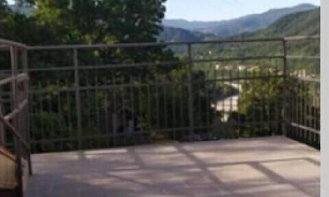 Valmozzola Casa | 4 Bedroom Private vacation home in Valmozzola Station