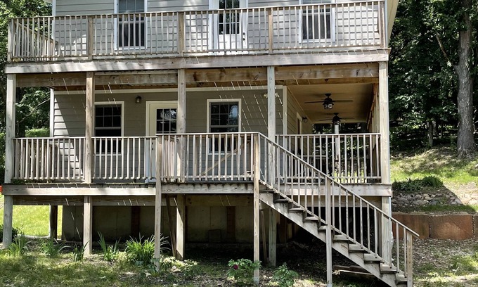 Spirit Lake Casa | 4-Bedroom Lake House in East Okoboji Lake