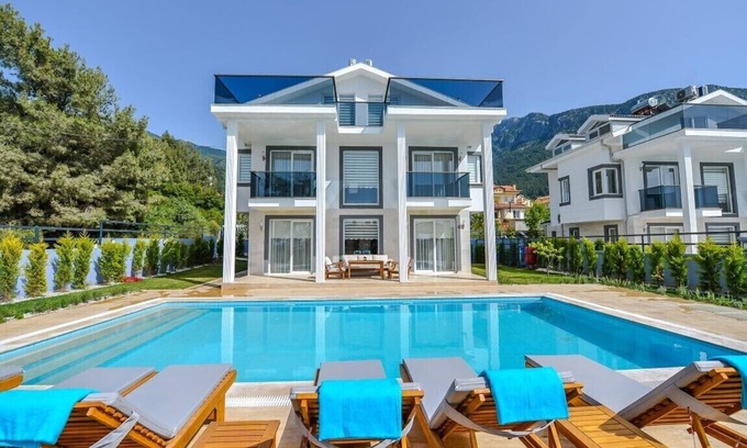 Oludeniz Villa | Villa de lujo de 4 dormitorios sardunya en ölüdeniz fethiye