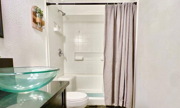 Bossier City Casa | 4 Bedroom Older Home Really Close to Barksdale AFB