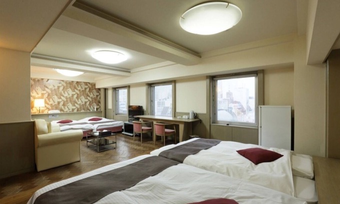 Nishishinsaibashi Hotel | 4 bedroom / Osaka Ōsaka