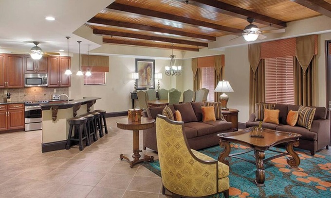 Lake Buena Vista Condominio | 4 Bedroom Presidential Condo, Sleeps 12, on Disney Property, Bonnet Creek Resort
