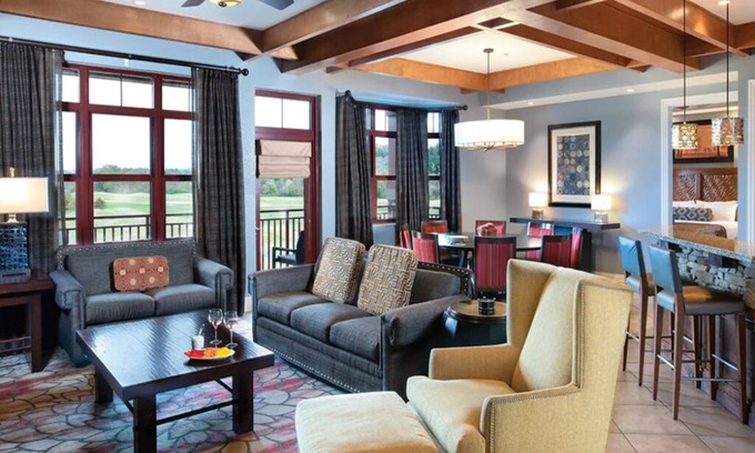 Sevierville Condominio | 4 Bedroom Presidential Suite, Pool View, in Great Smoky Mountains!