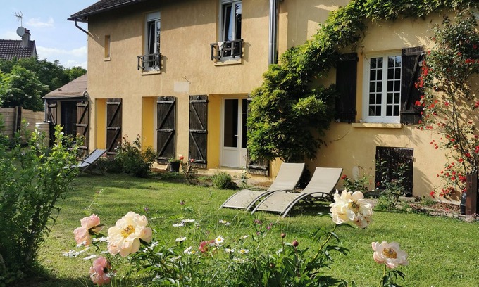 Haravilliers Casa | 4 Bedroom Private vacation home in Haravilliers