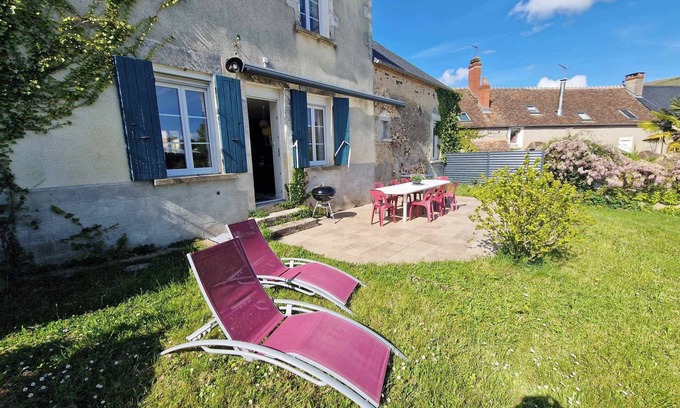 Crezancy-en-Sancerre Casa | 4 Bedroom Private vacation home in Reigny