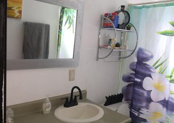 Sauk Village Casa | 4 bedroom ranch, 30 minutes to Chicago