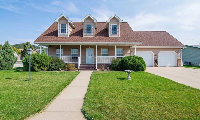 Sturgis Casa | 4-Bedroom Sturgis Rally Home - Right off I-90 and near Sturgis Brewing Co.